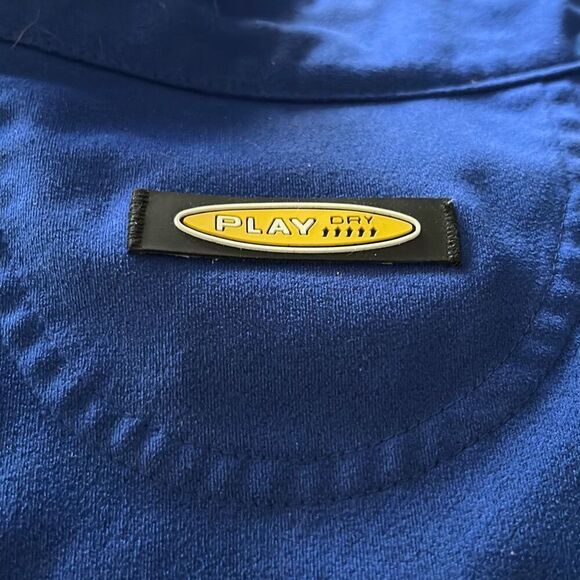 Greg Norman Wind/Waterproof 1/4 Zip Shortsleeved Pullover. XL - Picture 9 of 9